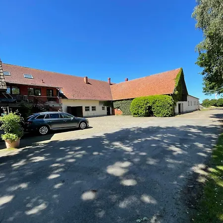 Apartament Charmantes Mit Gemuetlichem Flair Ausserhalb Gelegen