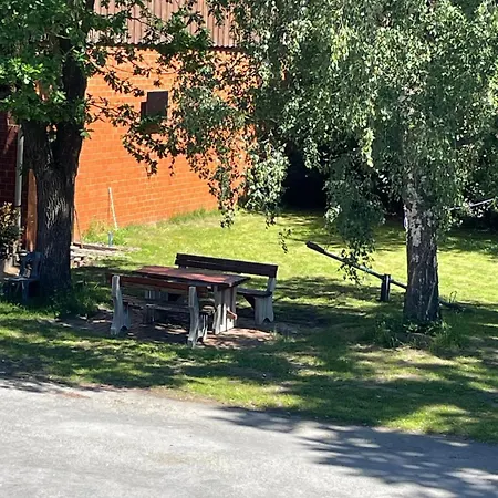 Apartament Charmantes Mit Gemuetlichem Flair Ausserhalb Gelegen